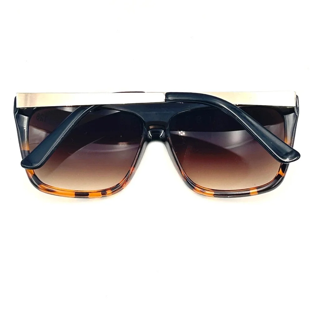 Quay Australia OTL II Sunglasses Womens Oversized Tortoise Fade Rose Gold Glam